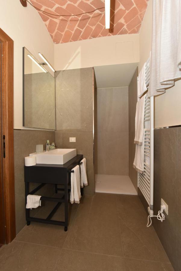 Bed and Breakfast Cascina La Badia Montegrosso dʼAsti Zewnętrze zdjęcie