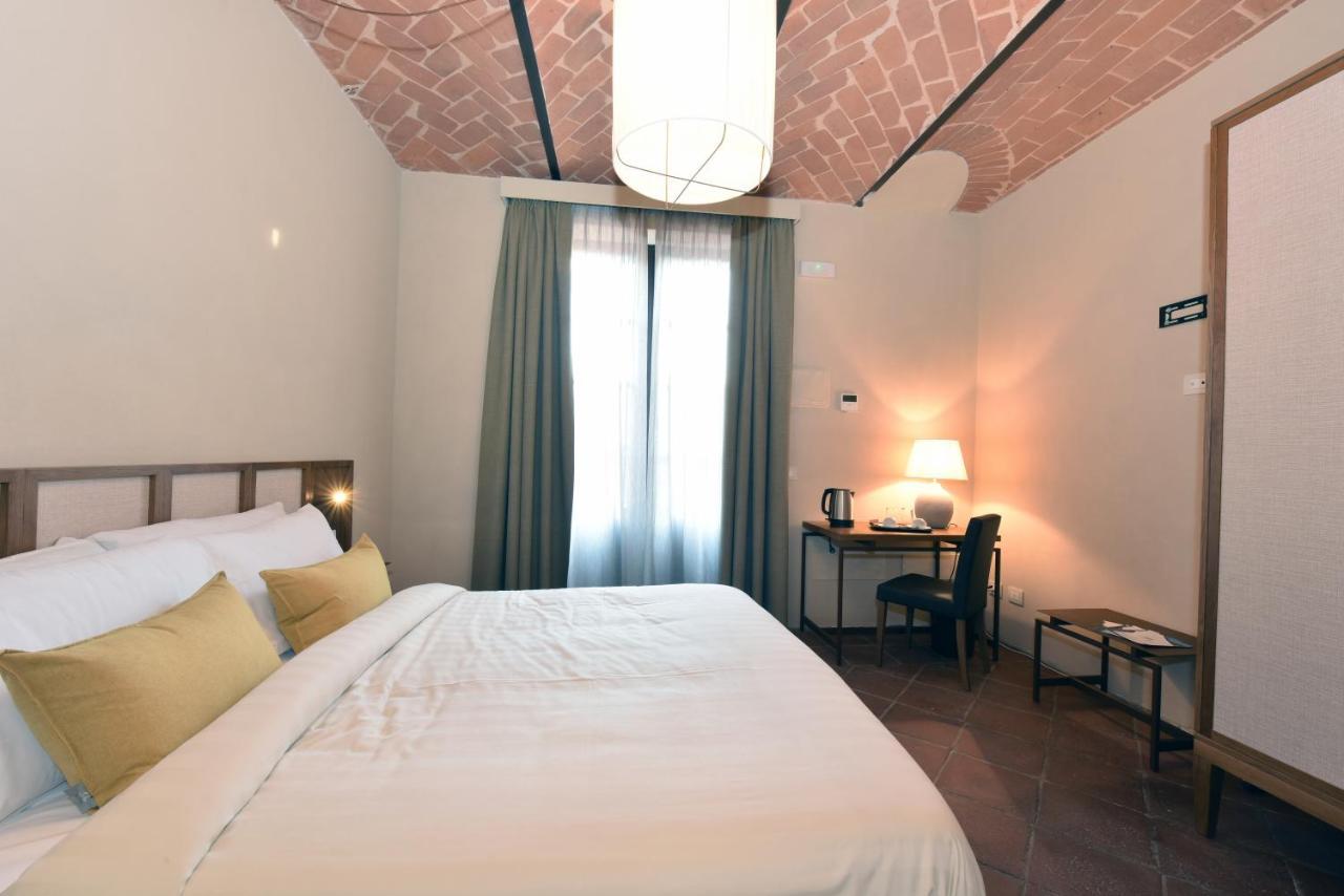 Bed and Breakfast Cascina La Badia Montegrosso dʼAsti Zewnętrze zdjęcie