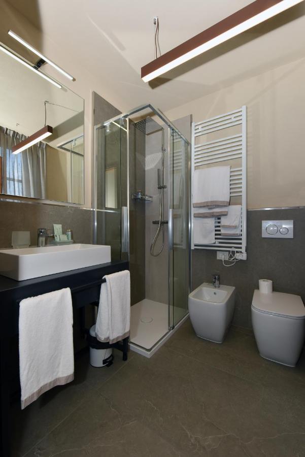 Bed and Breakfast Cascina La Badia Montegrosso dʼAsti Zewnętrze zdjęcie