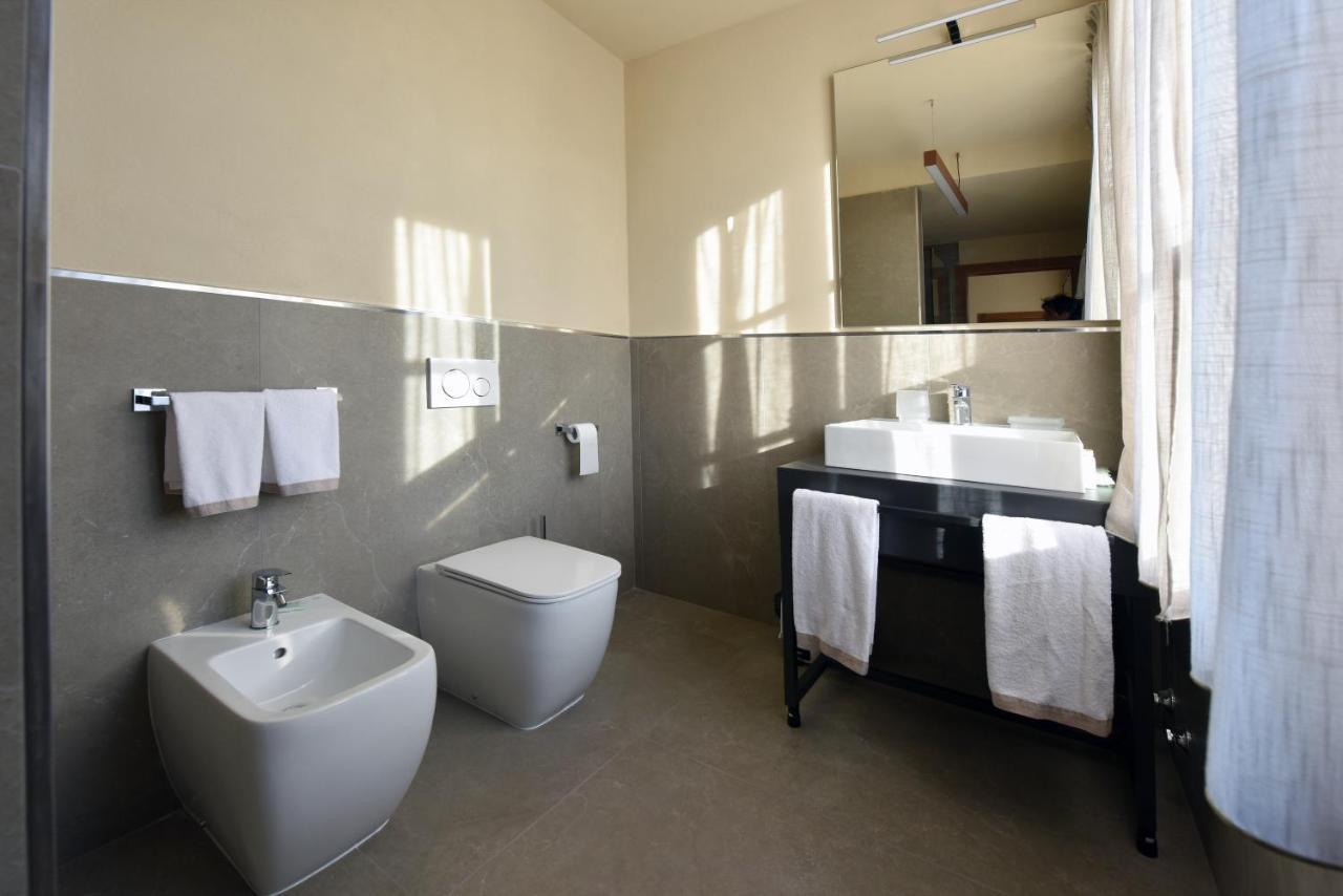 Bed and Breakfast Cascina La Badia Montegrosso dʼAsti Zewnętrze zdjęcie