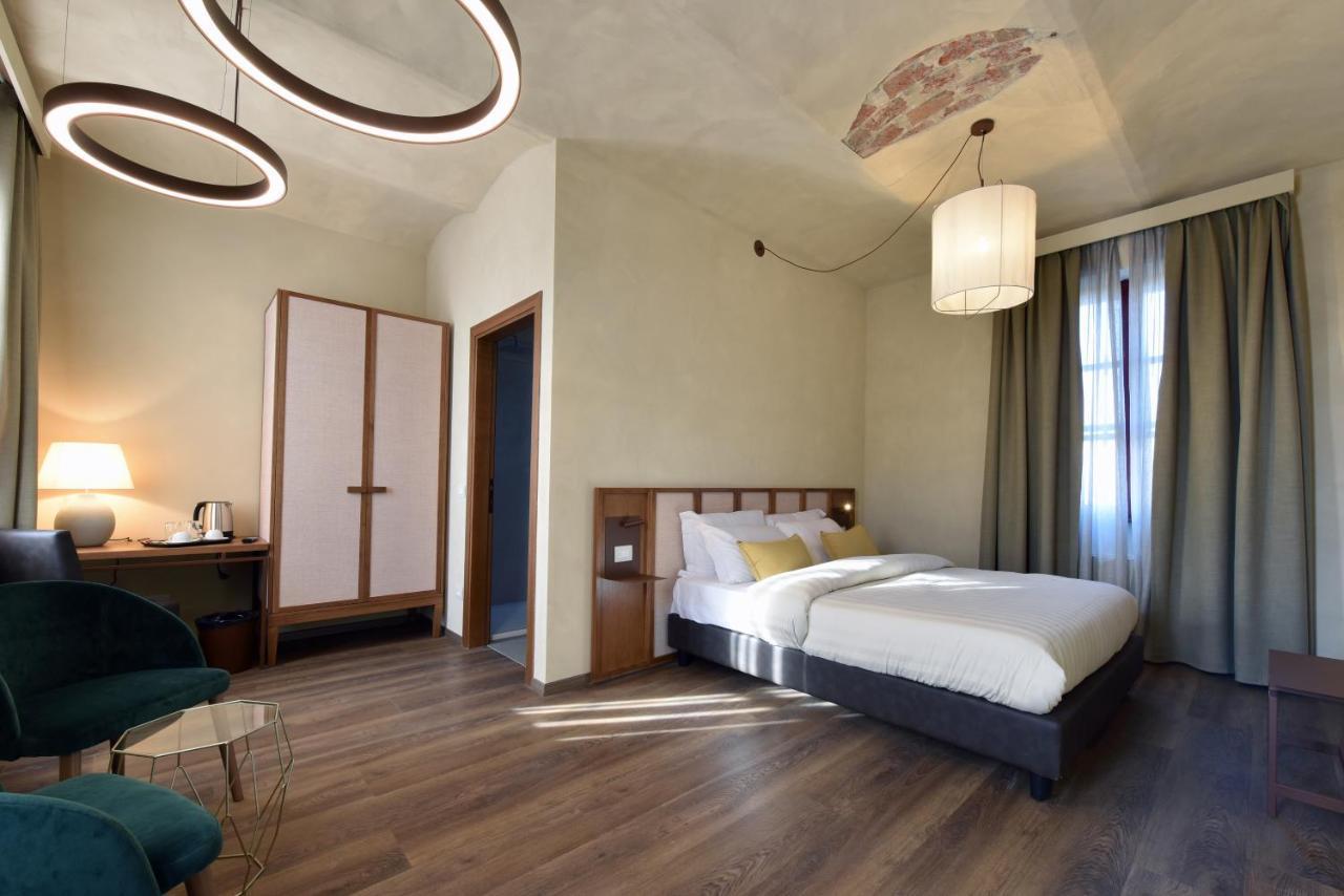 Bed and Breakfast Cascina La Badia Montegrosso dʼAsti Zewnętrze zdjęcie